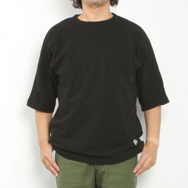 PIQUE FB TEE image