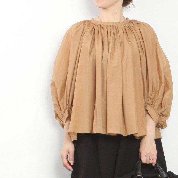 SILK COTTON GATHER SMOCK image