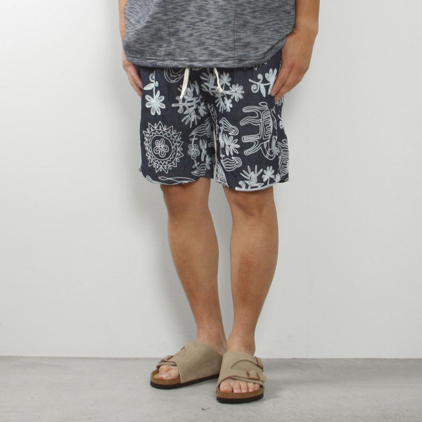 Sunset Short Floral Embroidery Denim image