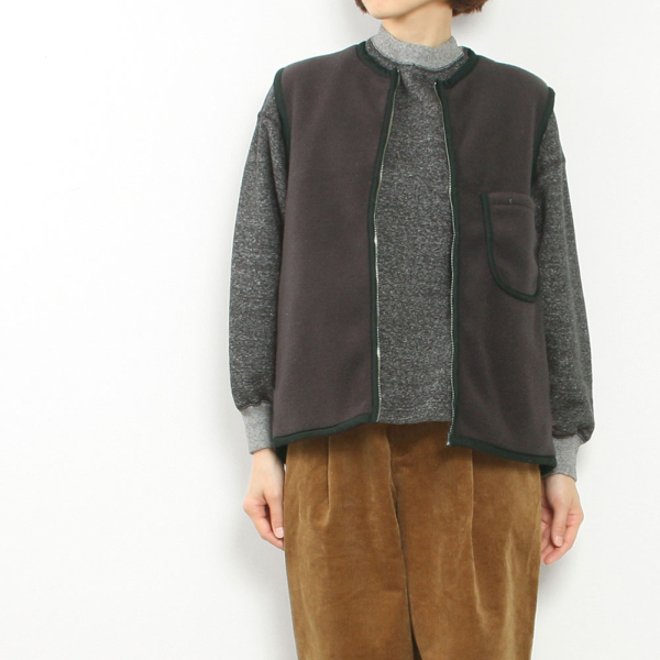 フリースノーカラージップベスト