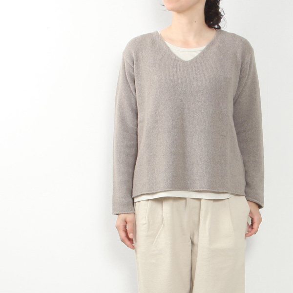 wool silk v neck pullover