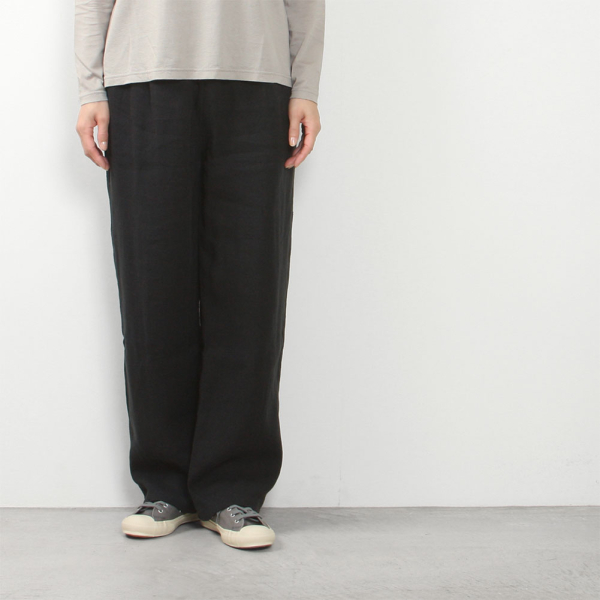 linen pants image