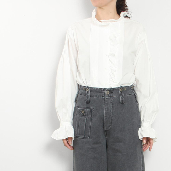 GATHER COLLOR BLOUSE