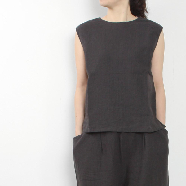 evam eva[エヴァムエヴァ]linen robe vest E251K180 << MIDLAND