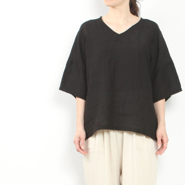 linen stitches pullover image