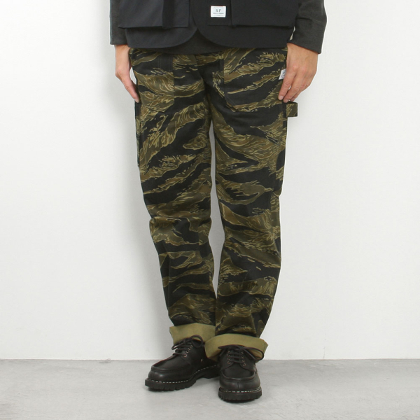 Fall Leaf Gardener Pants Tiger Twill image