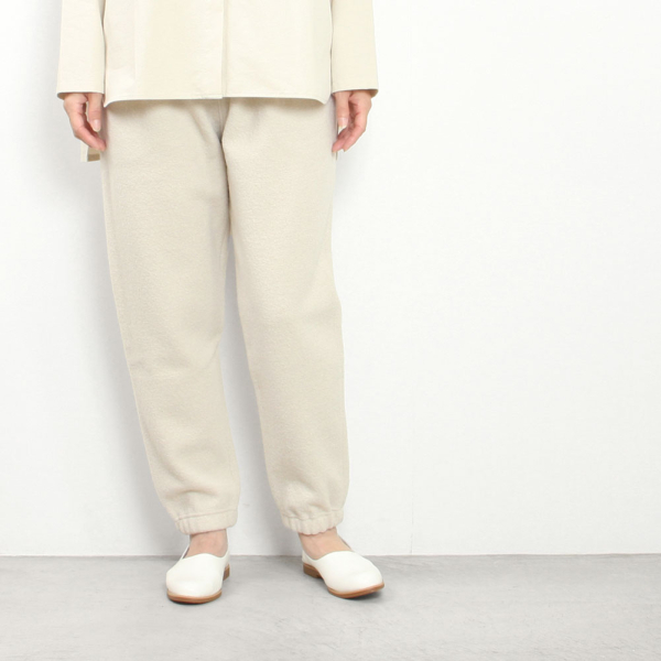 press wool pants image