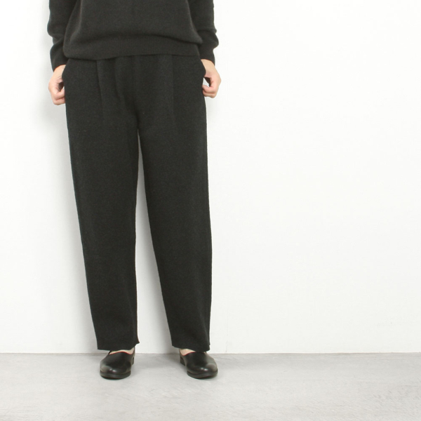 evam eva vie カシミヤ100% ニットリブ　タンクトップ evam eva vie カシミヤ100% ニットリブ タンクトップ