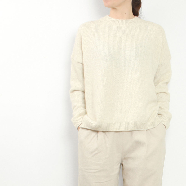 wool fox pullover image