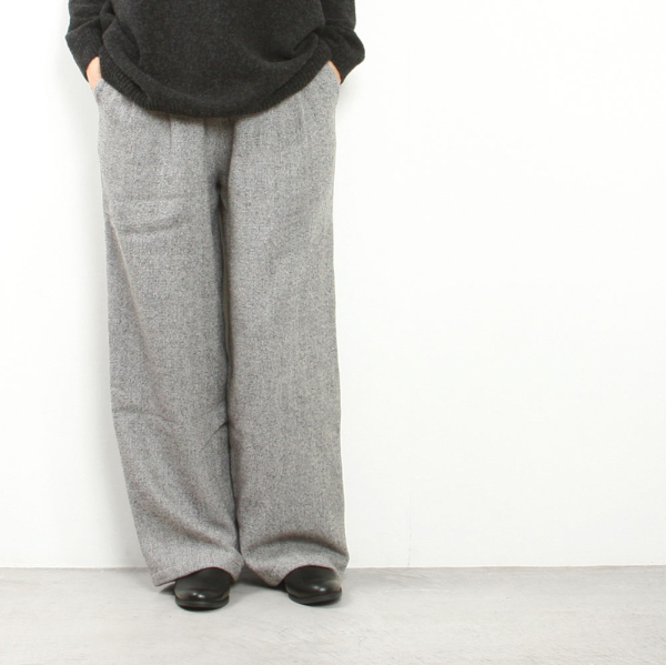wool pants image