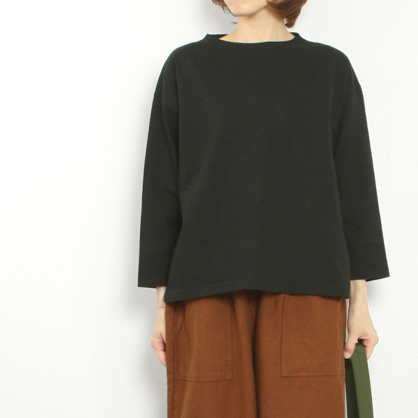 Boat neck mannish shirt image