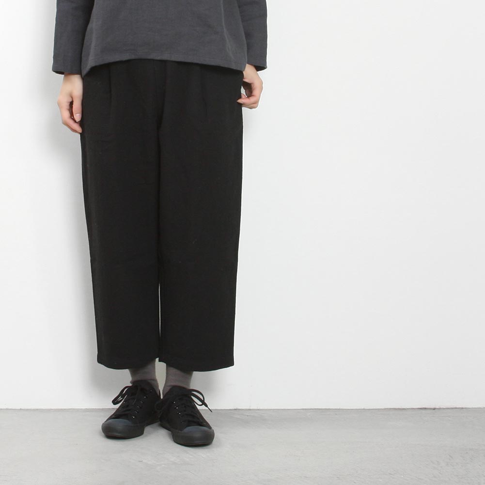 evam eva エヴァムエヴァ cropped pantsクロップドパンツ