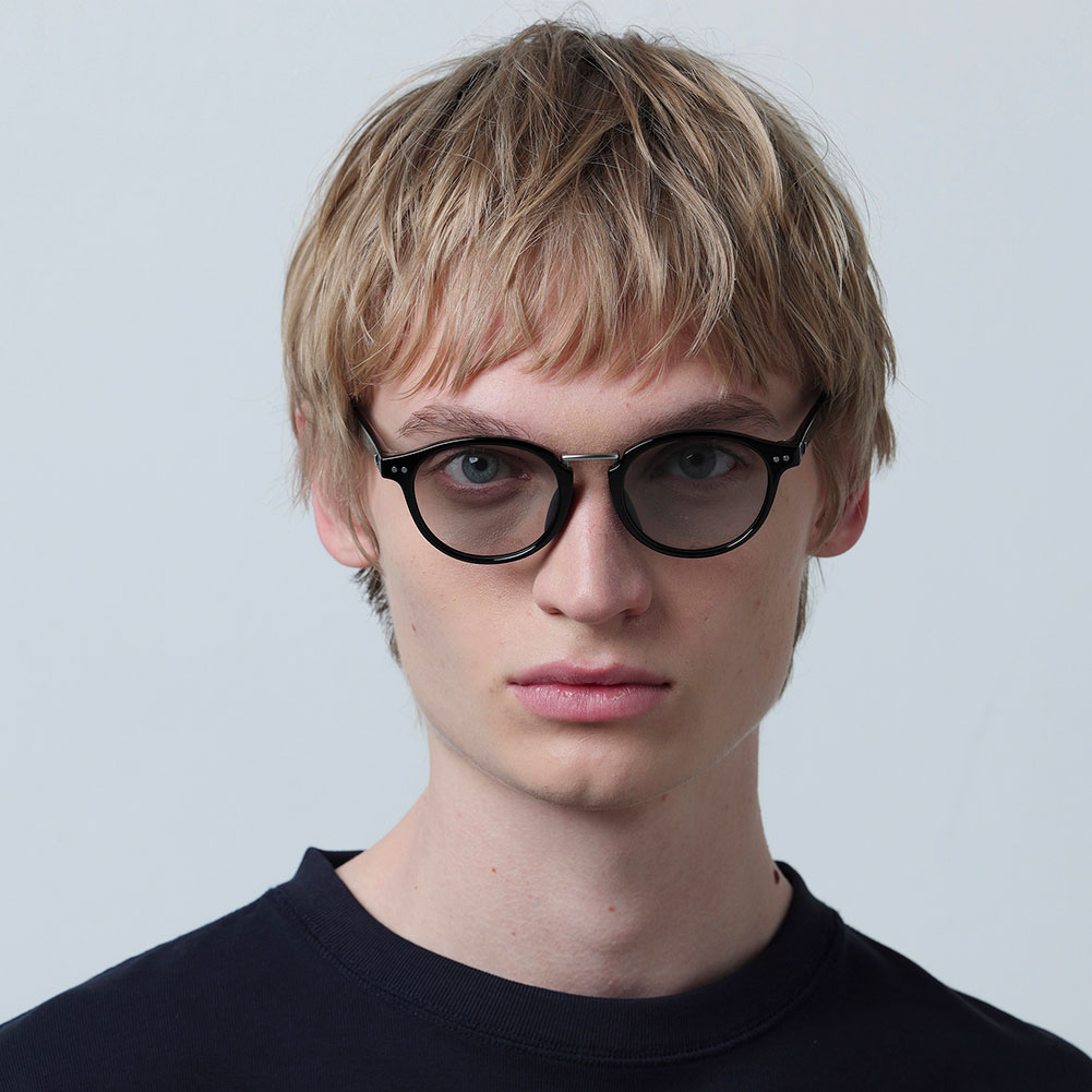 OLIVER Gloss Black Photochromic Grey item